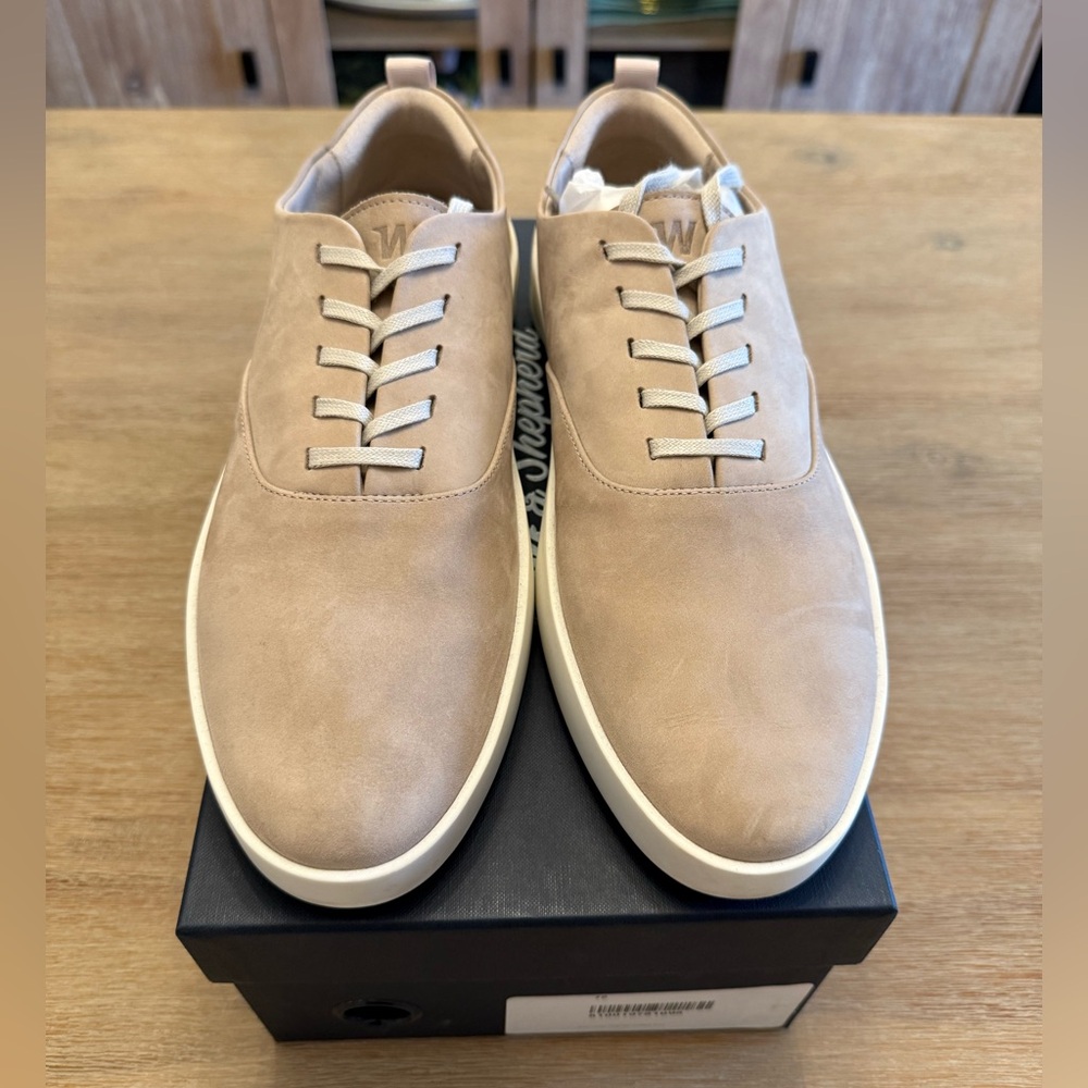 Men's Tan Casual Shoes